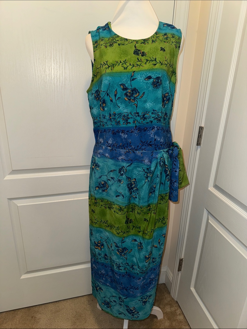 Sag Harbor Green & Blue Floral Sleeveless Maxi Dress - Women’s Size 10
